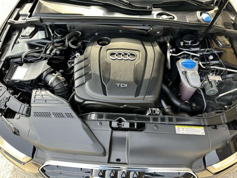 Audi A5 2,0 TDI S-line 1.Besitz full